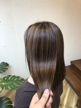 アレグリア ヘア(ALEGRIA HAIR) 大人ハイライト。