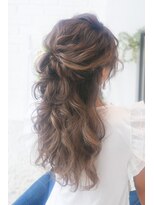 ヘアメイクサロンシャルメ(Hair Make Salon CHARMER)&nbsp;結婚式☆二次会★ねじりふわっとハーフアップへアセット