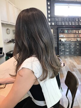 マイティ バイ エイチ(mighty by H) 【mighty】otonaグラデーション