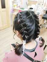 ロカット サロン(Roquat Salon)&nbsp;カジュアルボブ編み込みアレンジ【ヘアアレンジ　立川/立川南】