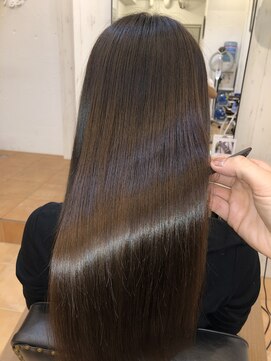 アコンプリッシュ 代官山 恵比寿(accomplish) プラチナミネコラ