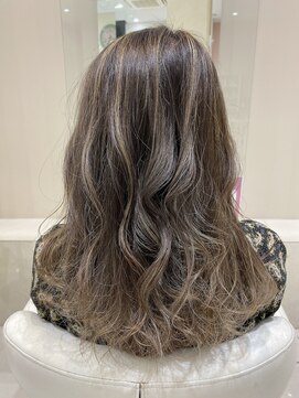 アヴァンス 深井店(AVANCE.) ハイライト×グラデーション×ベージュ