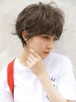 カライング(ing) 【+~ing 】レイヤーひし形ショート ハネ感【柳沼くるみ】