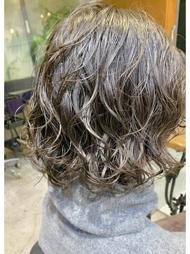 グリーン 表参道(green) 【KANA】bob × cream perm