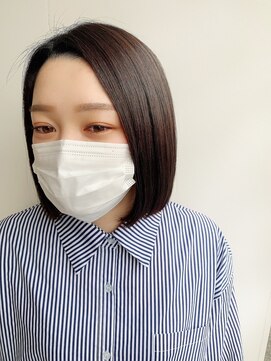 美容室 アイディー i-dee 切りっぱなしボブ