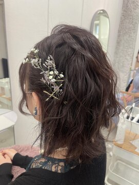 リル(re'll) 《花屋併設》ショートアレンジ［酸性ストレート/ヘアセット］