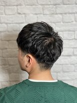 グレイスフルバーバー 赤坂見附店&nbsp;直毛の方に大人気！アップバングナチュラルパーマ《赤坂、床屋》