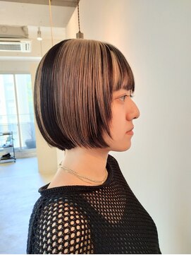 アルジャーノン グリーン(ALGERNON GREEN) コントラストカラー/ミニボブ/デザインカラー