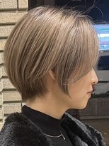 ロンドブルーム 天神大名店(Lond Bloom) ダブルカラーショートボブインナーカラーハイライトケアブリーチ