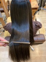 グランバイ アトリエドングリ(Grand × AtlierDonguri) お客様髪質改善データ938(ダークグレイアッシュ)