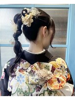 コロアイ(COROAI)&nbsp;成人式ヘアアレンジ　玉ねぎヘア