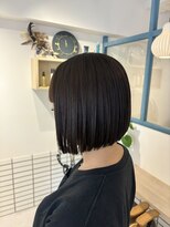 ラソニシカサイ(Lazo nishikasai)&nbsp;黒髪切りっぱなしぱっつんボブ