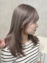 アオ(AO)&nbsp;中明度グレージュ×レイヤースタイル