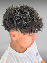 アノ 別府店(Ano.)&nbsp;スペインカールスキンフェード波巻きパーマシャドウパーマ別府