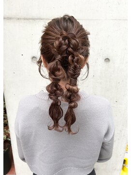 フィガロ ウメダ(FIGARO UMEDA) 暗めカラーあみおろし11.17