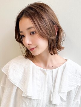 アグノス 青山(Agnos) 美髪ミディアムレイヤーカット前髪うる艶髪シースルーバング