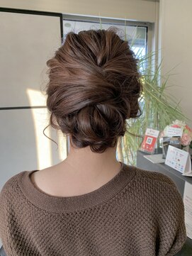 ビーケアーズ リアン(be-cares Lien) アップヘア