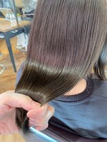 ジーナ 博多(Zina)&nbsp;【Zina】うる艶髪/大人かわいい/カーキグレージュ/20代30代40代