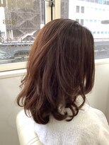 コクェット(coquette)&nbsp;小顔に見える【ひし形シルエット】ふわミディ