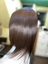 エムスリーディーミュゼステージ(M3D)&nbsp;プレミアムカラートリートメントストレート仕上げ。