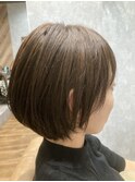 ショートボブ