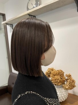 ティラベント 南船場店(tiravento) タッセルカット/顔周りカット/レイヤーカット/10代/20代