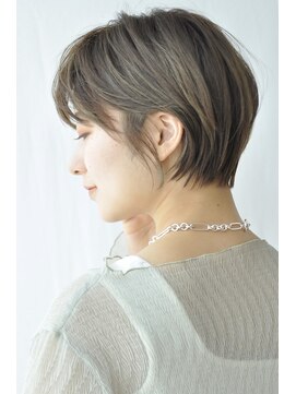 トリッカ 代官山(tricca) 大人ショートボブ