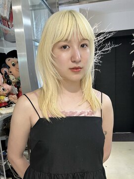 ポピンズ(poppins) ブロンドガール