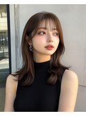 大人ミディアムレイヤーで動きのあるスタイルに！