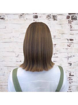 ニキータ(NIKITA) 【切りっぱなしボブ】艶ハイライト