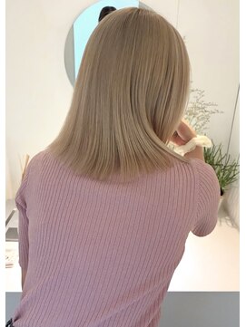 ヴィジョン(VISION) ホワイトベージュ