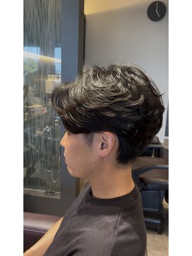 ブル(b.u.l.l.) フェザーパーマ