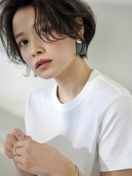 ダヴィ(DOVEY)の写真/【似合わせ×あなたらしさ】骨格や髪質、雰囲気などを見極めてあなたに似合うスタイルをご提案いたします◎