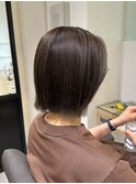 前回のハイライトを活かした切りっぱなしボブ
