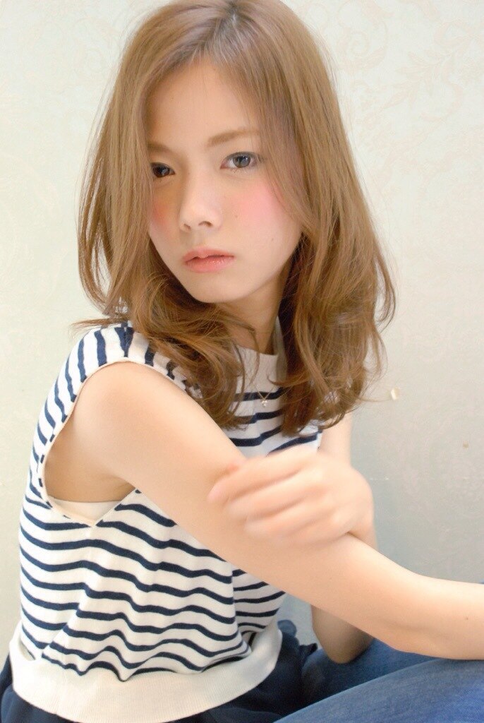 オーガニックカラー＋似合わせカット　6800