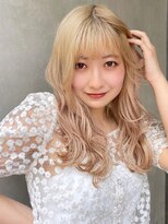 リノショアーズ 日本大通り店(RINOSHORES)&nbsp;前髪ぱっつん柔らかベージュブロンドウェーブロングmaaya