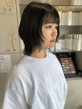 クレーチェ(CRECE) 《畑中結衣》ミディアムウルフ/ウルフカット/顔周りレイヤー