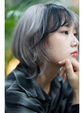 ウーフ(U-fu) デザインカラー/ショートヘア/ショートウルフ/マッシュウルフ