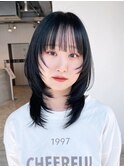 ネビージュ黒髪ウルフレイヤーロング_ba486921