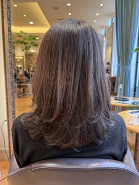 ビュートリアム265(BEAUTRIUM 265) ◆大人かわいい小顔くびれミディアムレイヤーカット/ワンカール