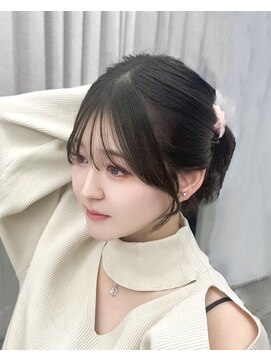 マウルルナ(MAEUL luna) ネビージュ　小顔に見せるヘア　ワンレン　ボブルフ