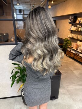 サニー 渋谷(SUNNY) バレイヤージュ、ハイライト、レイヤーカット、グレージュ