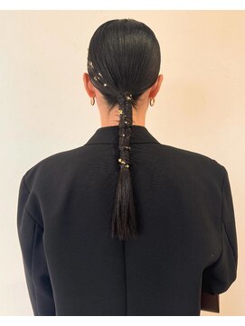 スナッグ(Snug,) タイトアレンジ