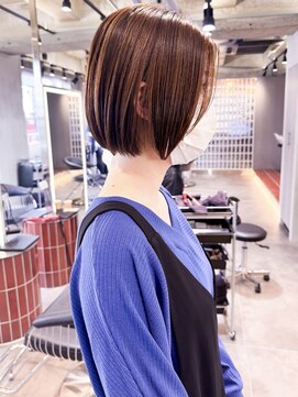 ロンド エメ 柏(Lond aimer) ミニウルフレイヤーカット顔周りカット前髪カットショート/柏柏