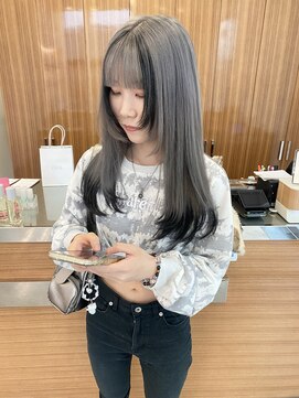 カッツ 駅家店(CUT S) シルバーと裾ブラックカラー