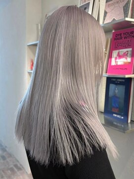 ザスリック 代官山(THE SLICK) white silver