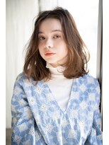 マグノリア オモテサンドウ(MAGNOLiA Omotesando)&nbsp;ほつれる質感の抜け感ワンカールパーマ・・KAYO