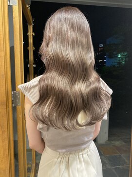 ヴィンス(vince) ハイトーン/ブリーチカラー/ミルクティーベージュ