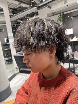 ネクストネオ 静岡(NEXT NEO) 【櫻田】ハイライト　メッシュ　ツイストスパイラル　パーマ