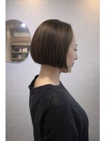 はな(hana)&nbsp;30代40代50代60代ショートボブ脱白髪染め白髪ぼかしハイライト